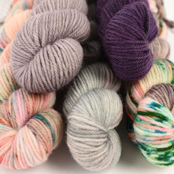 Walk Collection Tough Sock Mini 5 Skeins Wool Blend Mixed Colors - Picture 3 of 3